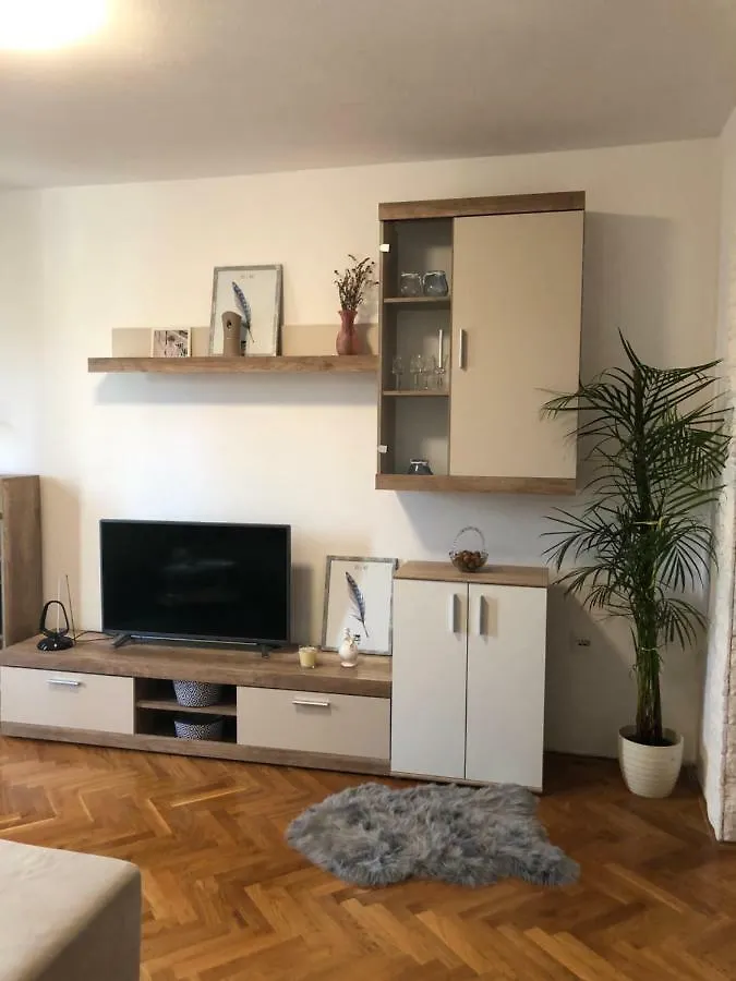 Apartment Kula 克罗诺维察