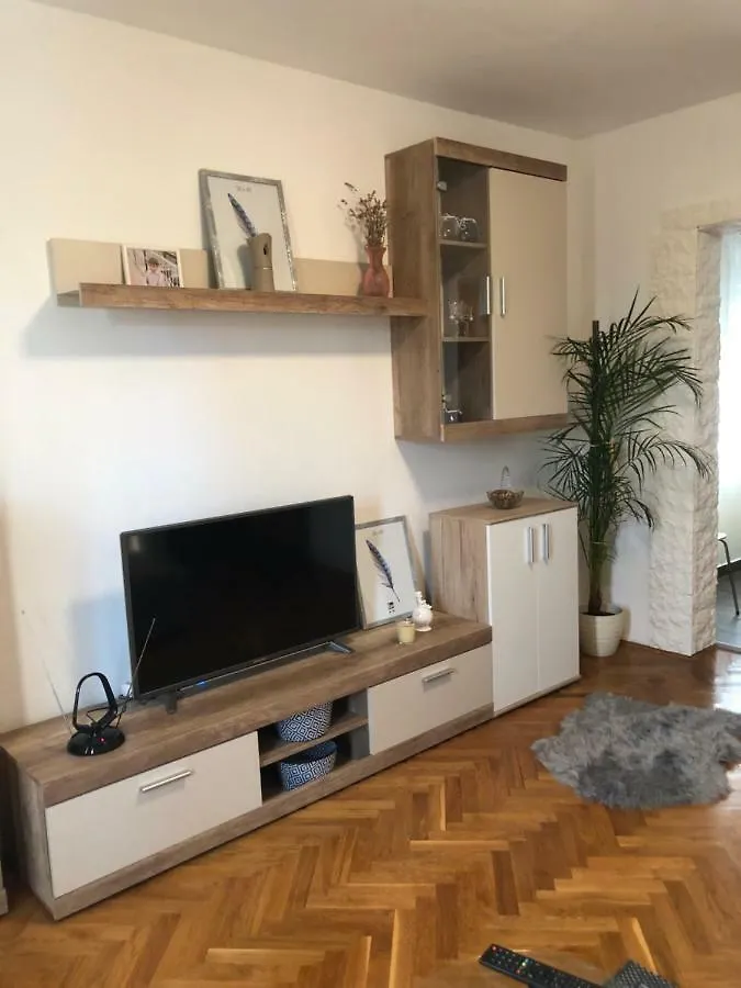 Apartment Kula 克罗诺维察 0*,  克罗地亚
