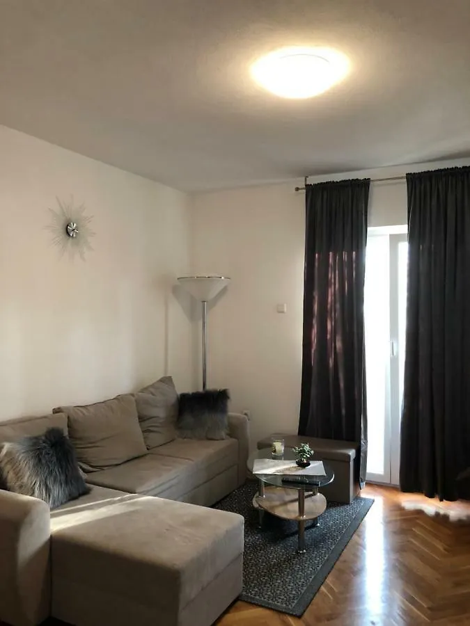 Apartment Kula Klenovica 0*,  Croatia