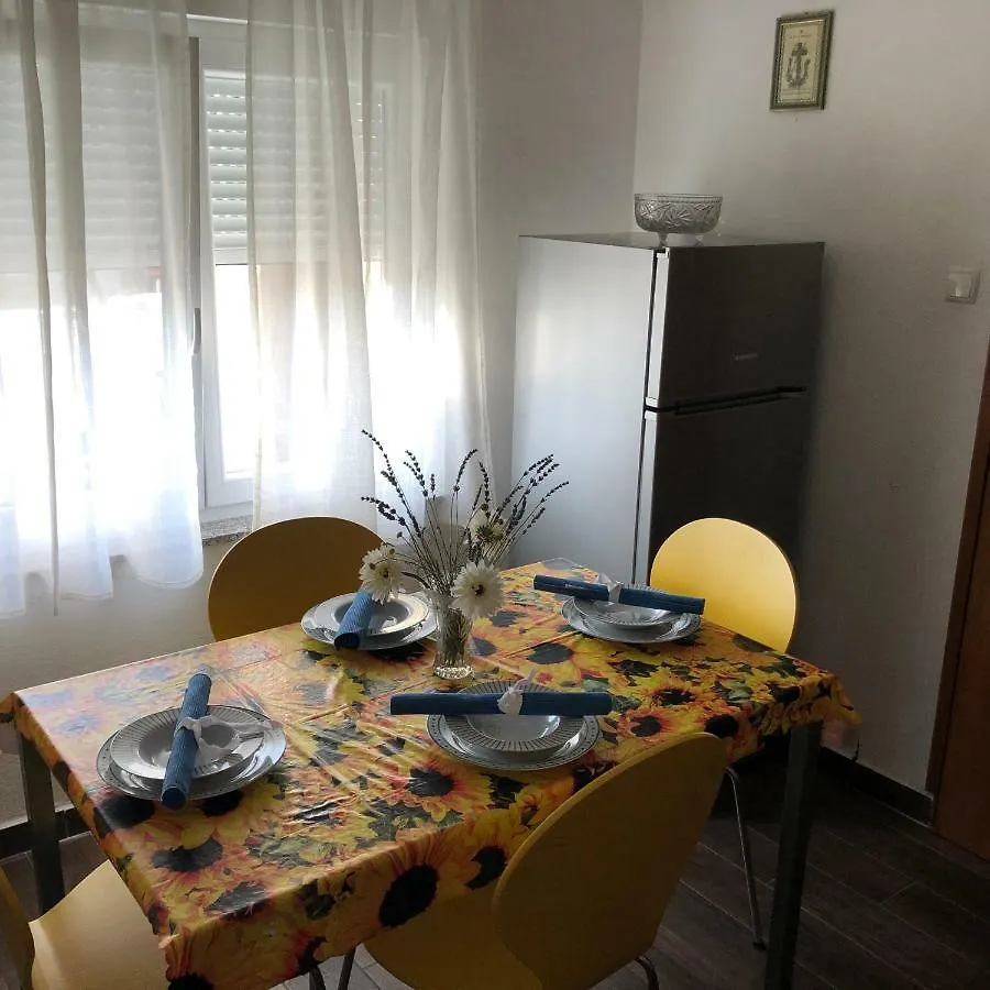 Apartment Kula Klenovica